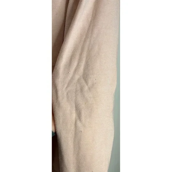 Brandy Melville Womens Light Pink Erica Crewneck Sweatshirt One Size Oversized - Picture 4 of 4